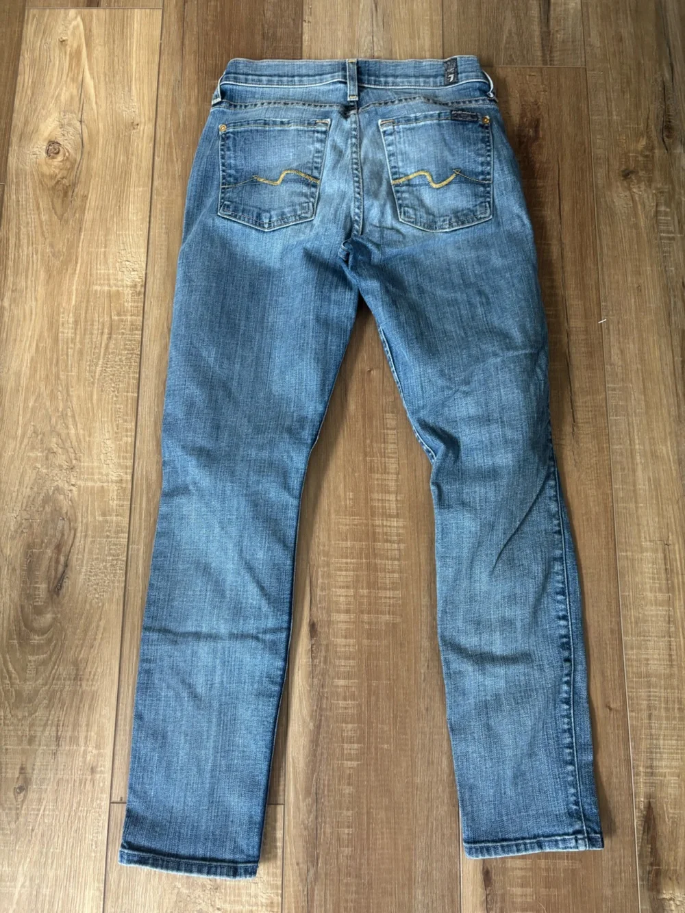 7 For All Mankind Josefina skinny Boyfriend Jeans size 23